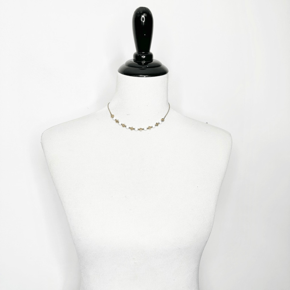 Vintage 70s 80s SARAH COVENTRY gold NECKLACE white stone dainty minimalist 16" - Picture 1 of 4